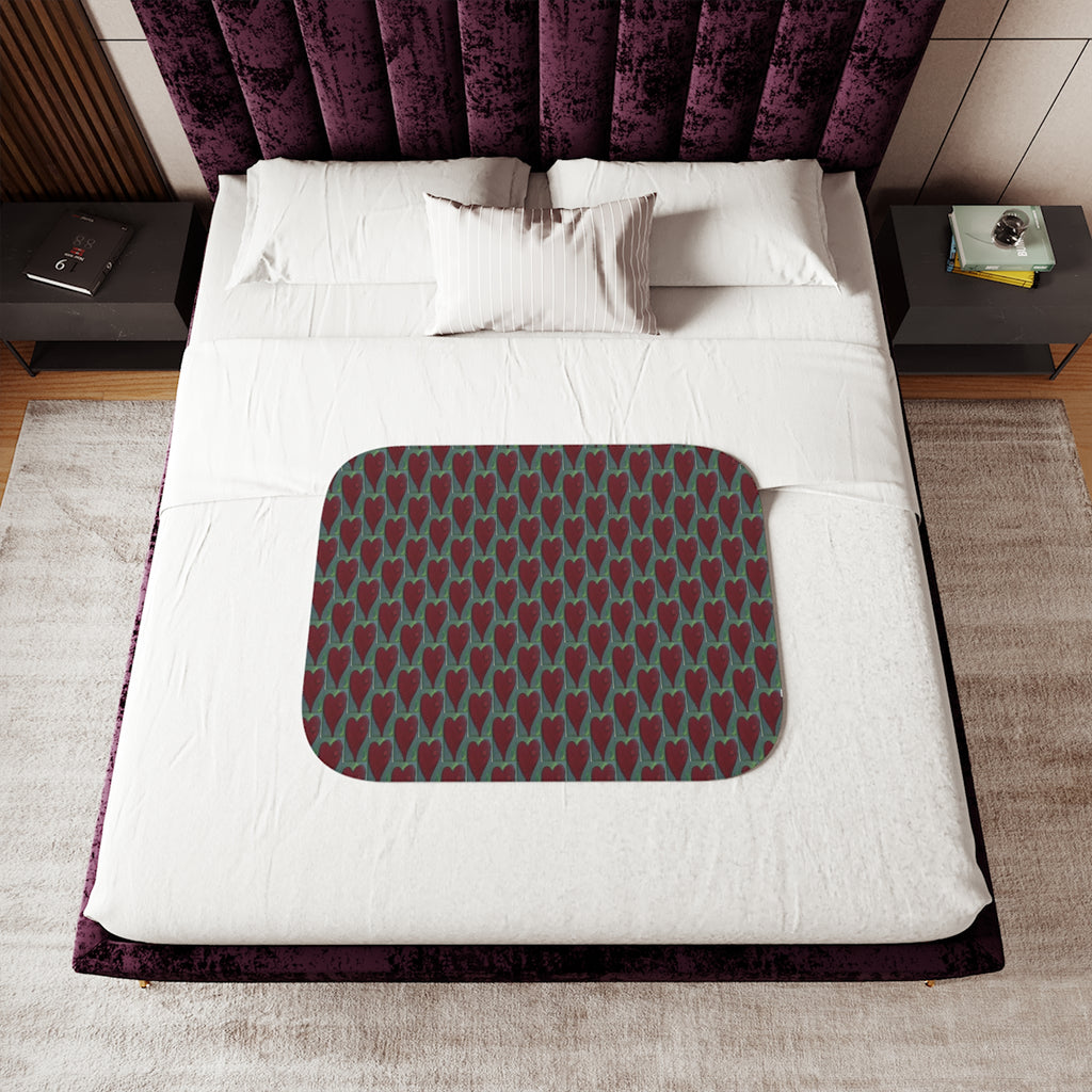 Heart Pattern Sherpa Blanket