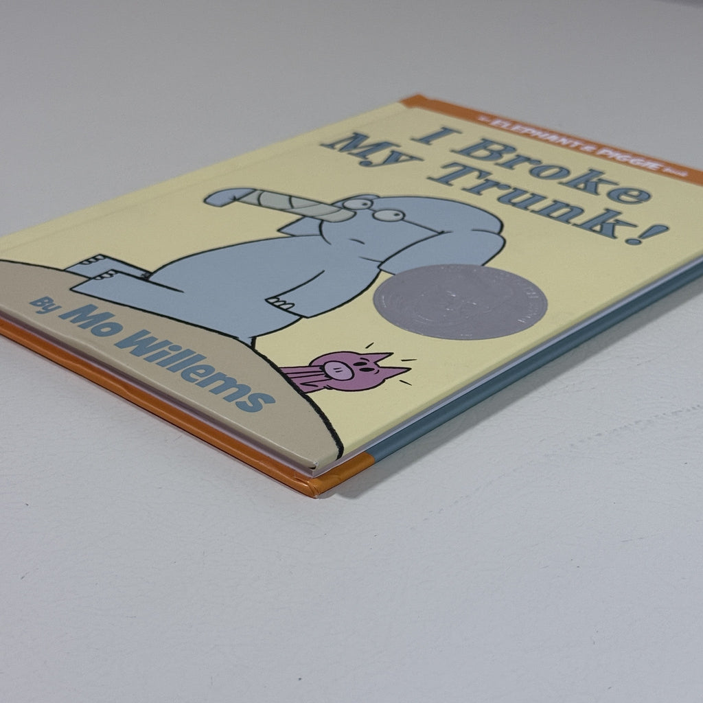 I Broke My Trunk! Mo Willems Elephant and Piggie Hardcover