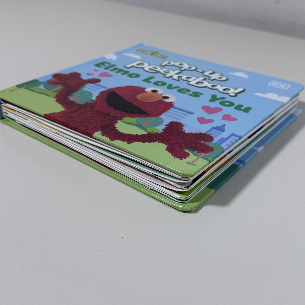 Sesame Street Pop-Up Peekaboo! Elmo Loves You DK Board Book