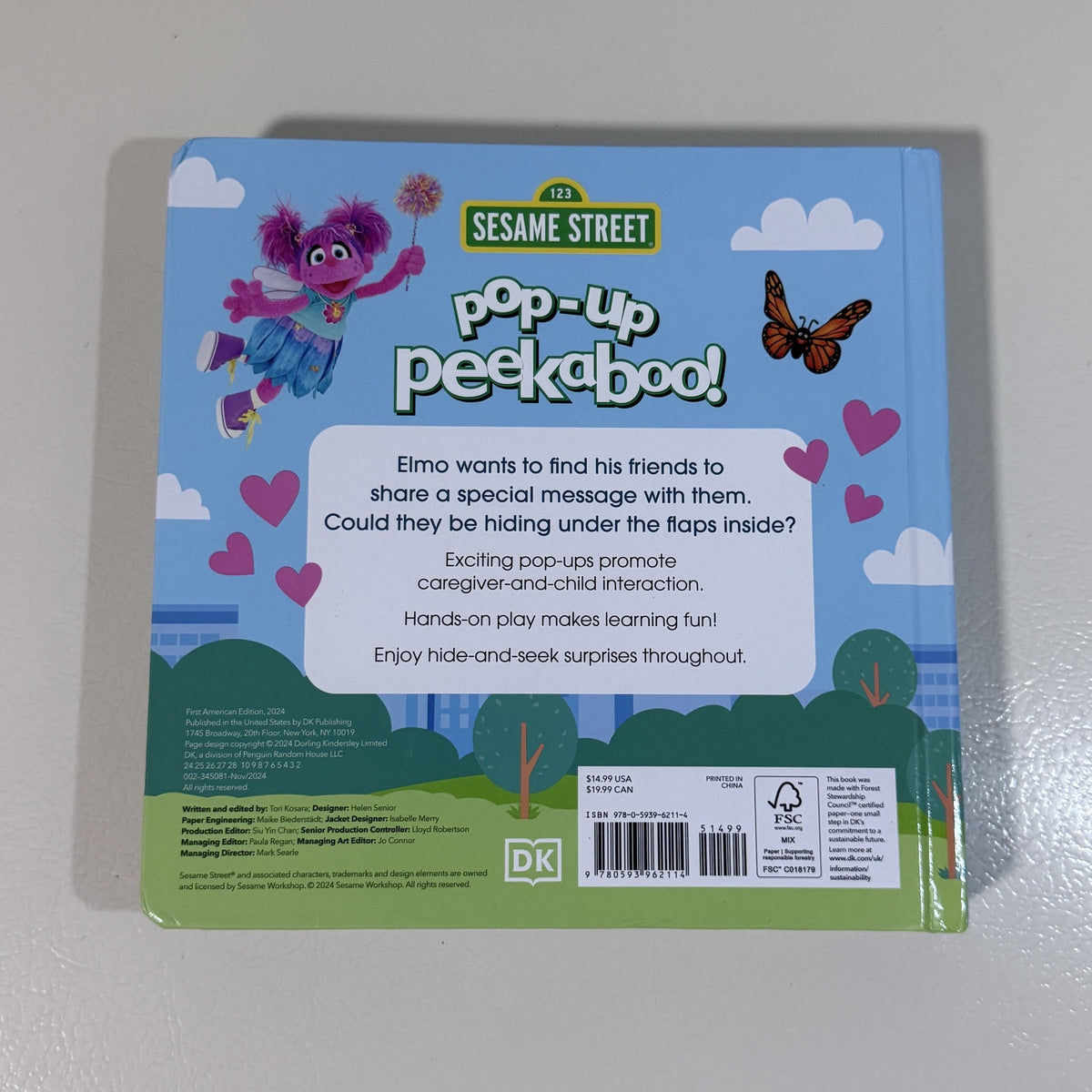 Sesame Street Pop-Up Peekaboo! Elmo Loves You DK Board Book